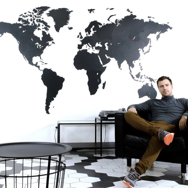 MiMi Innovations Mapa adorno de pared Giant de madera negro 280x170 cm