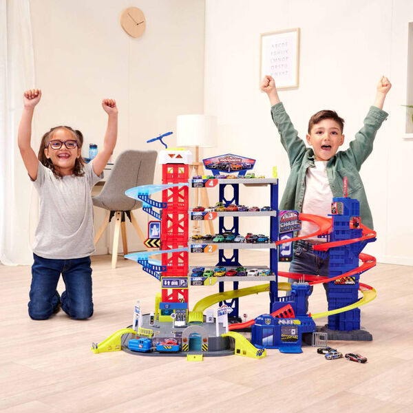 majoRETTE Garaje de juguete con 5 veh&iacute;culos Super Chase Center