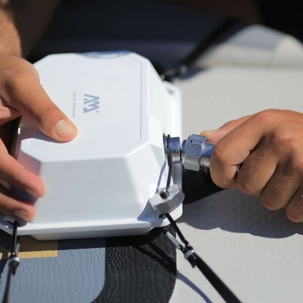 Aqua Marina Caja para bater&iacute;a de ion-litio para aleta el&eacute;ctrica 240 W