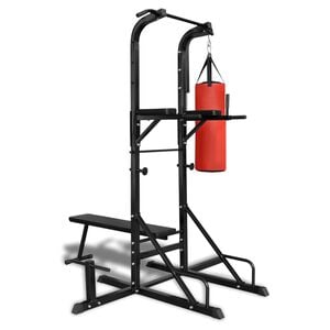 M&aacute;quina de musculaci&oacute;n con banco y saco de boxeo