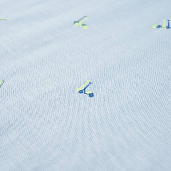 Camiseta infantil azul claro 128