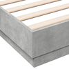 vidaXL Estructura de cama madera de ingenier&iacute;a gris hormig&oacute;n 135x190cm