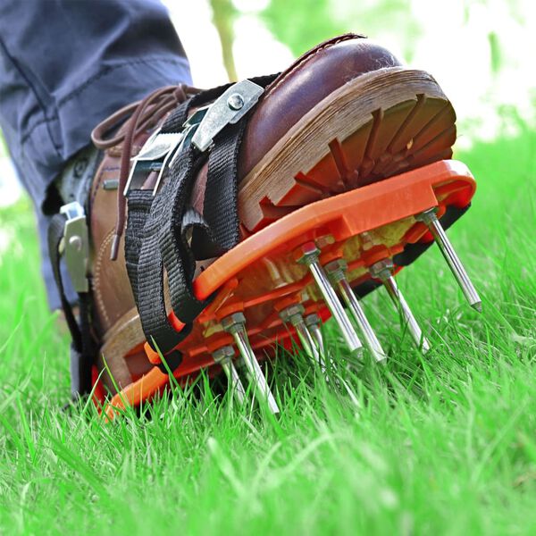 GR&Uuml;NTEK Zapatos aireadores de c&eacute;sped