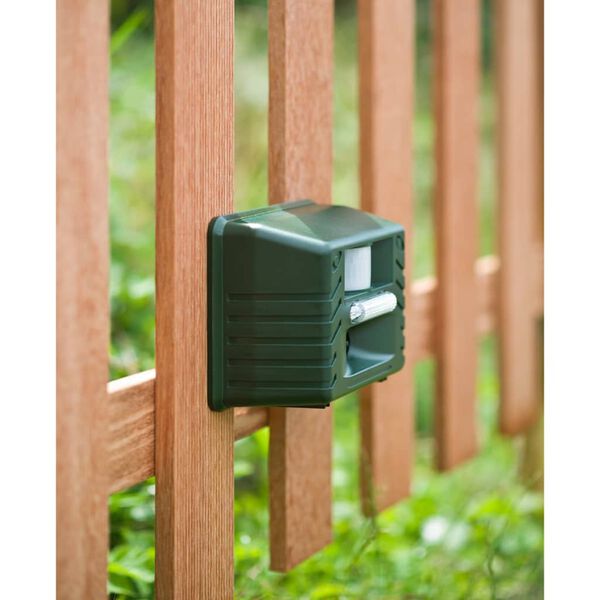 Nature Ahuyentador ultrasónico de animales con enchufe rango 21 m