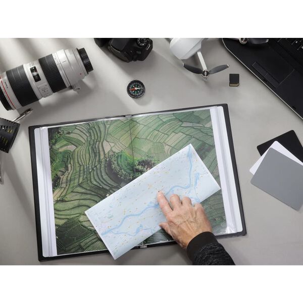 rillstab Libro portafolios A4 20 bolsillos con vista frontal negro