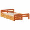 vidaXL Estructura de cama sin colch&oacute;n madera maciza marr&oacute;n 135x190 cm