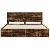 vidaXL Estructura de cama con cabecera Roble ahumado 200 x 200 cm