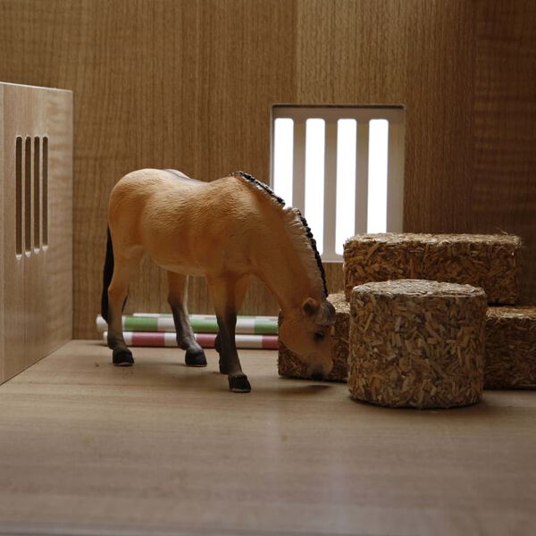 Kids Globe Establos de granja con 2 cajones y 1 taller 1:24 610167