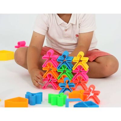dëna Set de juguetes de silicona niños casas y árboles Neon 54 pzas