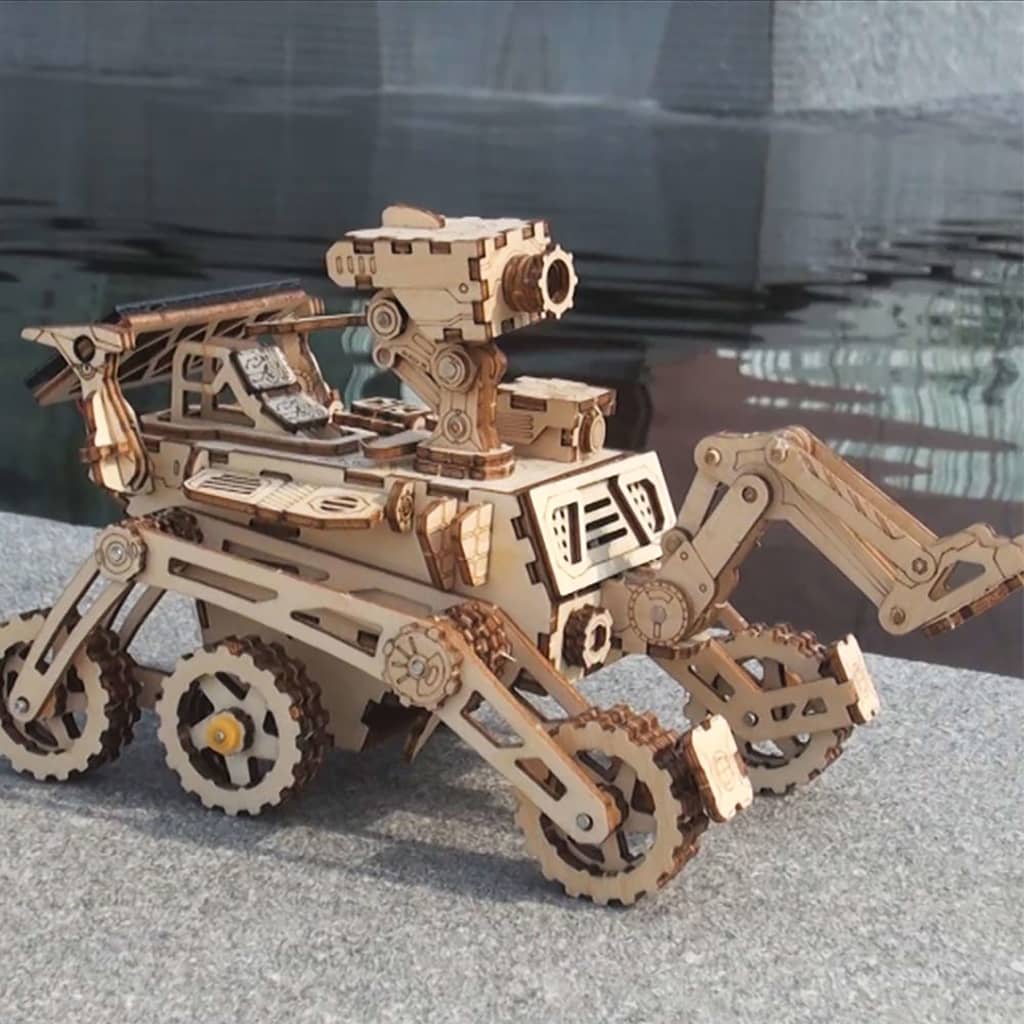 Robotime Kit de coche a escala de energía solar Curiosity Rover