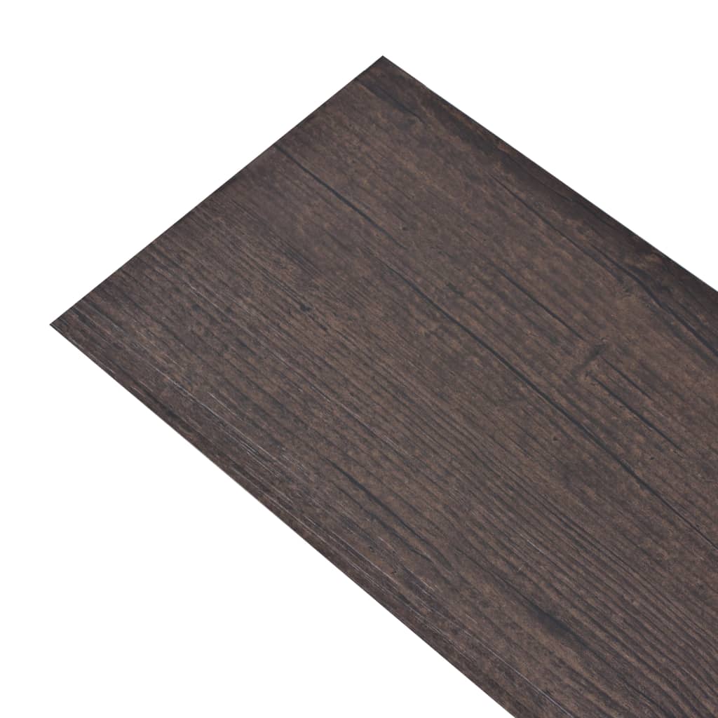 vidaXL Lamas de suelo autoadhesivas de PVC marrón oscuro 2,51 m² 2 mm
